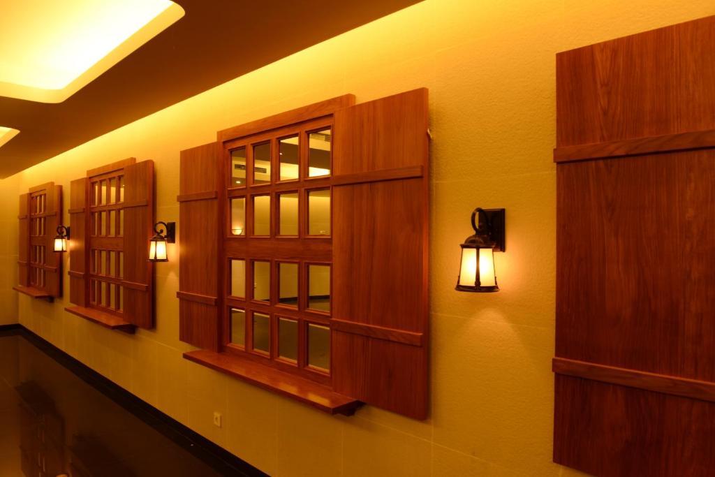 Emilia Hotel By Amazing - Palembang Extérieur photo